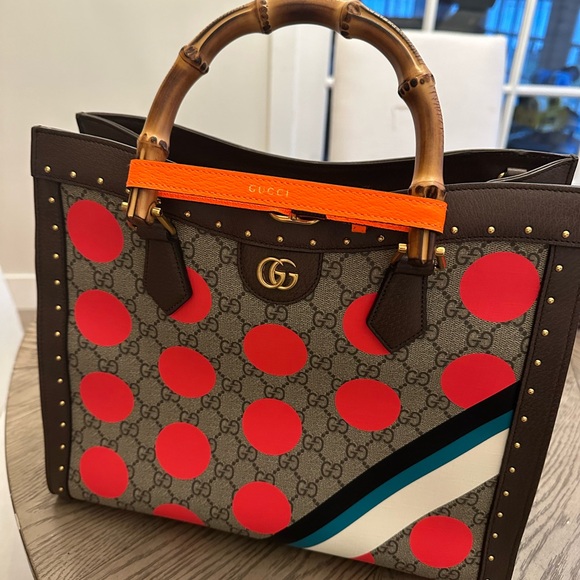 Gucci Rare Dot Pattern Diana - Picture 10 of 12